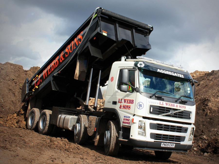  Volvo FM 8x4 Tipper 2008 года  (UK) (фото 2 из 2)
